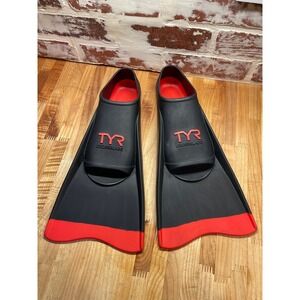 TYR Crossblade Training Swim Fins Black Red Women's 8.5-10.5 Men's 7-9